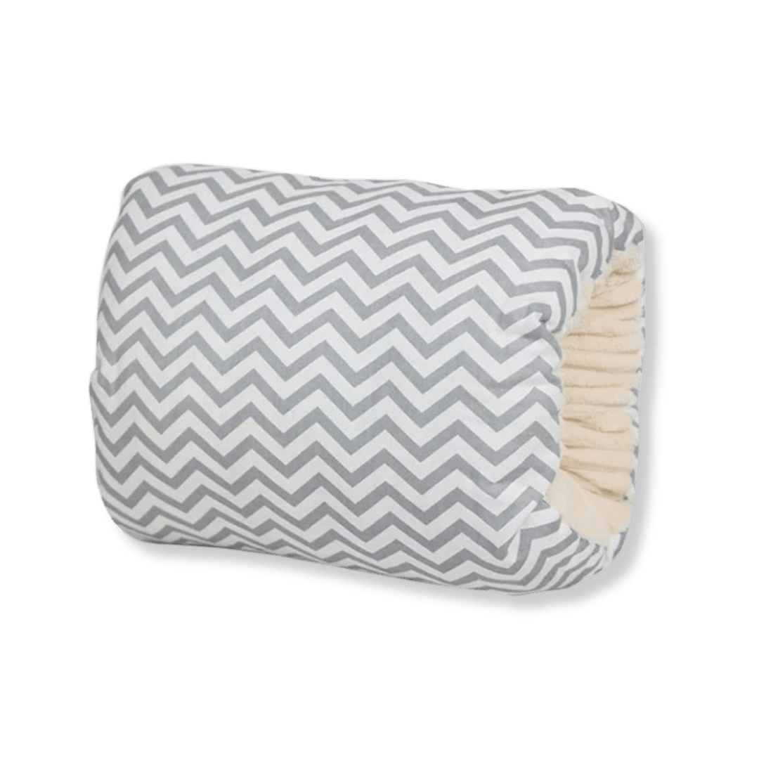 כרית הנקה שער גן עדן מציגה פסים 